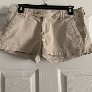 khaki button shorts